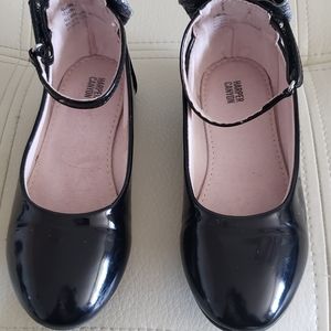 Girls Mary Jane shoes